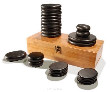 Zestaw 25 bazaltowych kamieni do podgrzewania stołu wraz z ręcznie robionym, bambusowym pudełkiem. 